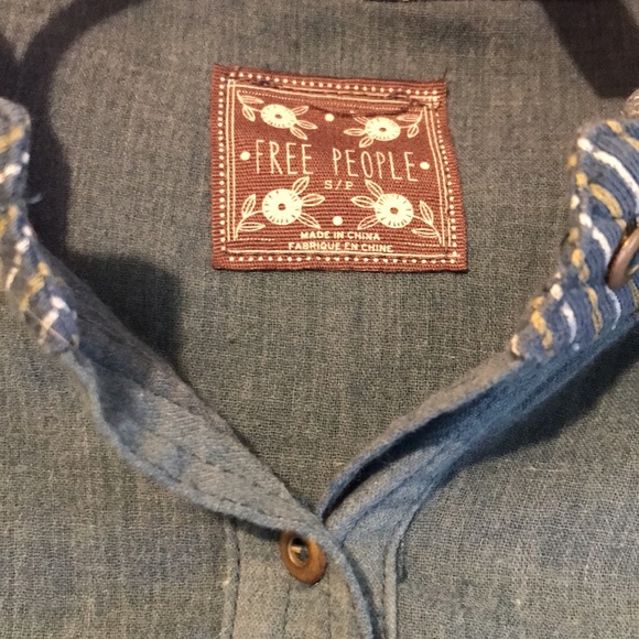 FREE PEOPLE Striped Blue Denim Chambray Hooded Button Front Top - Picture 4 of 10